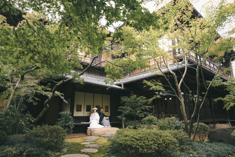 自然豊かなお庭を活かしたお写真も