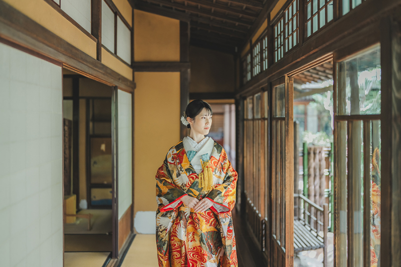 廊下でのカッコいいお写真も