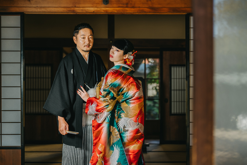 和装の後ろ姿ショット