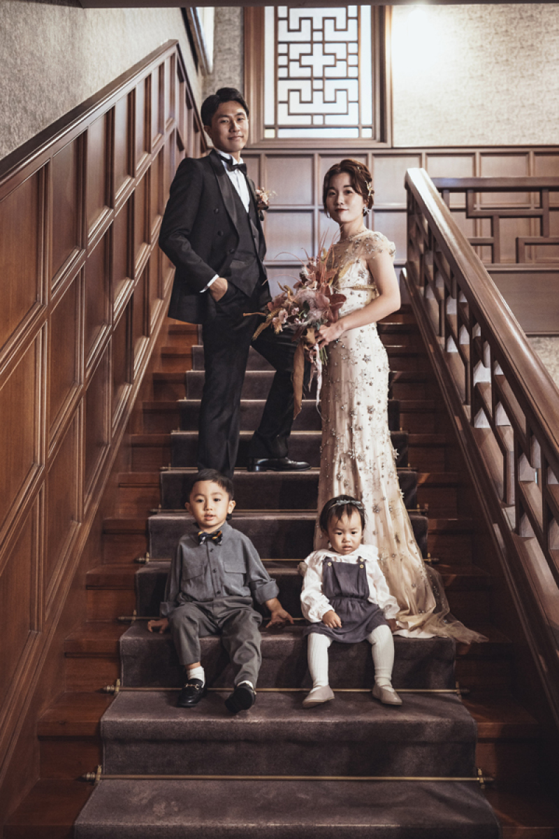 階段を使って集合写真♪