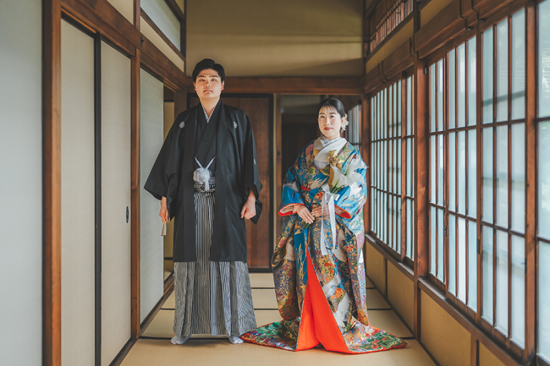 廊下でのカッコいいお写真も