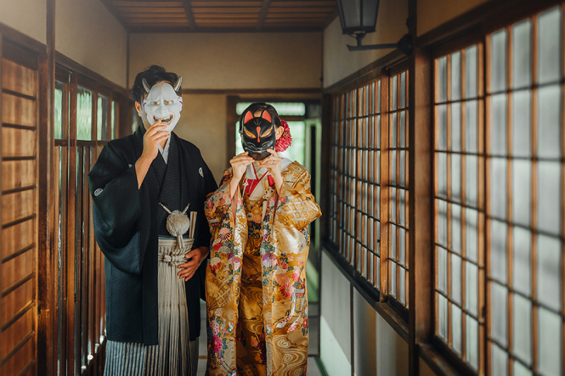 廊下でのカッコいいお写真も