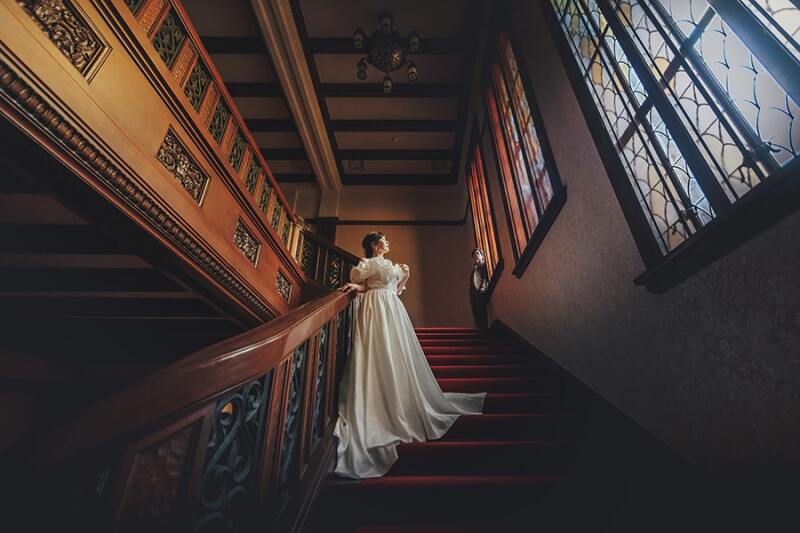 窓際で自然を活かして