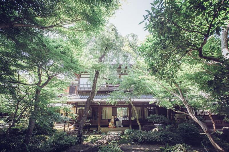 縁側での撮影も忘れずに