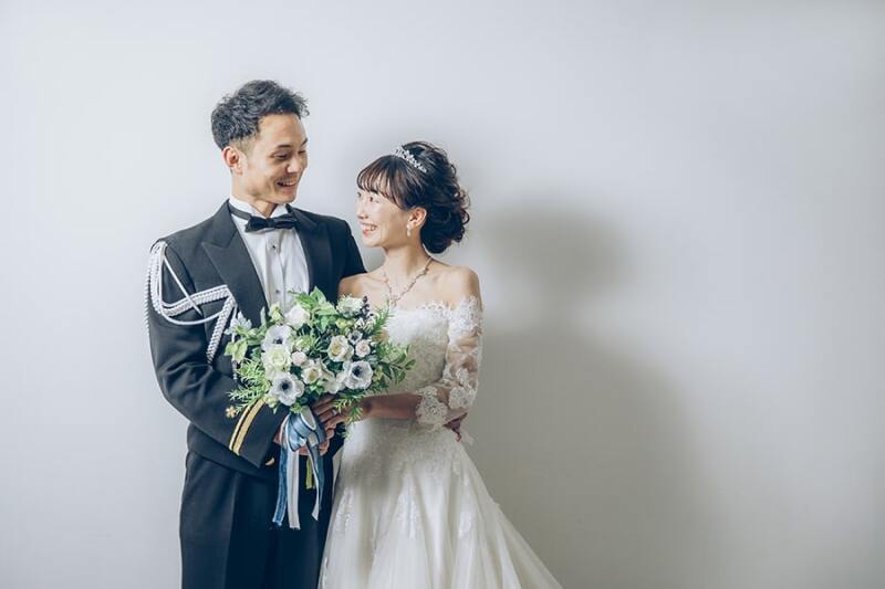 スタジオの白背景が映える!