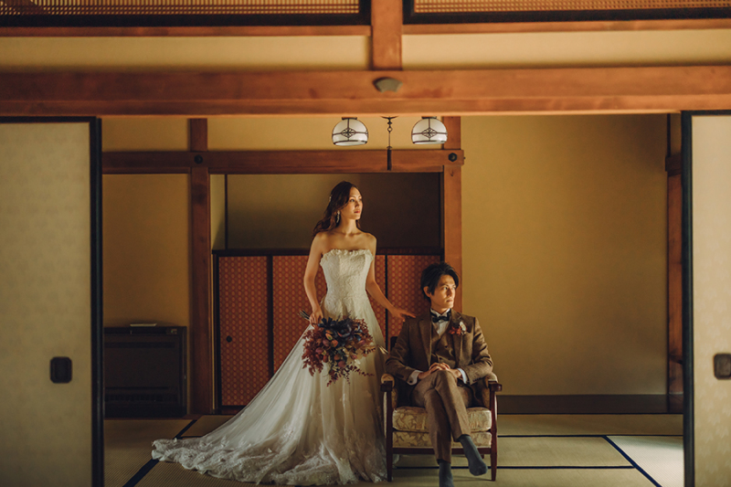 窓際で自然を活かして