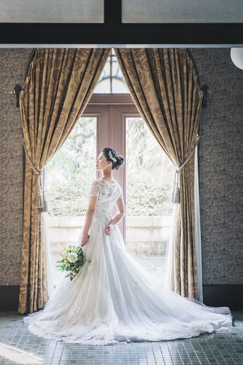 ドレスの後ろ姿は撮影しておきたい!