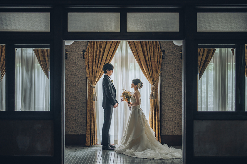 窓際で自然を活かして