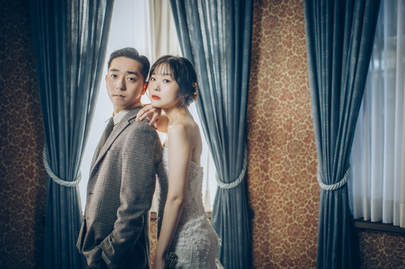 ポージングに困ったらカメラマンにお任せください！