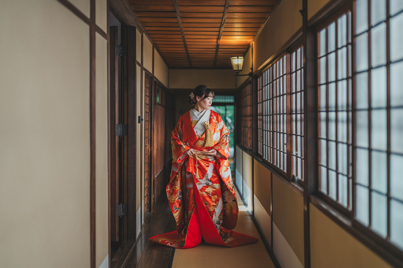 廊下でのカッコいいお写真も
