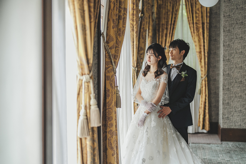 窓際で自然を活かして