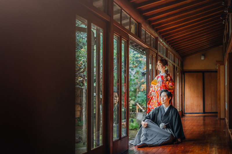 廊下でのカッコいいお写真も