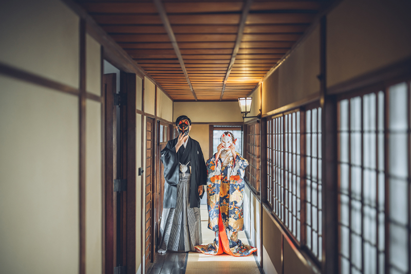 廊下でのカッコいいお写真も