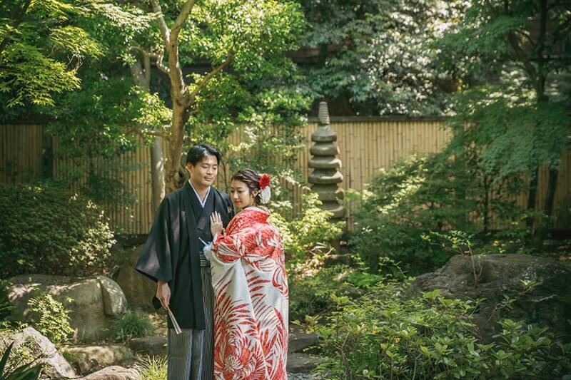 華やかな衣装がございます