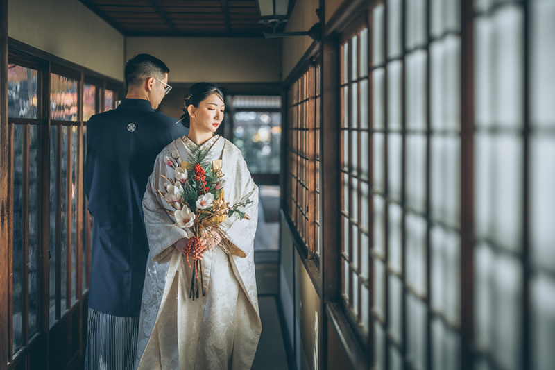 廊下でのカッコいいお写真も