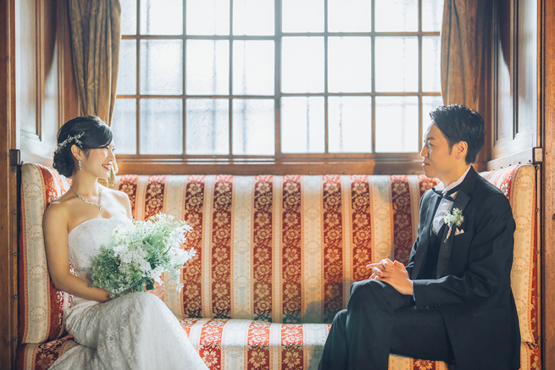 窓際で自然を活かして