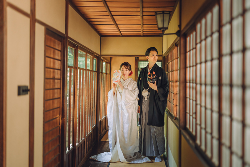 廊下でのカッコいいお写真も