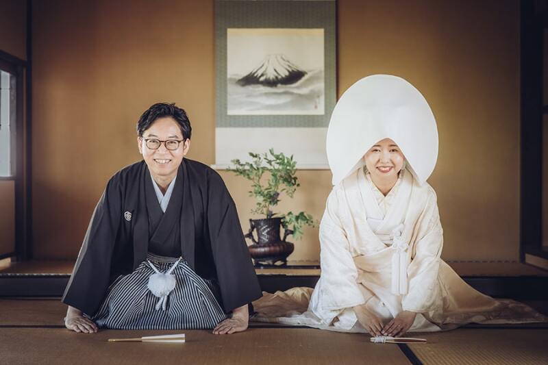 正座カットは綿帽子と一緒に