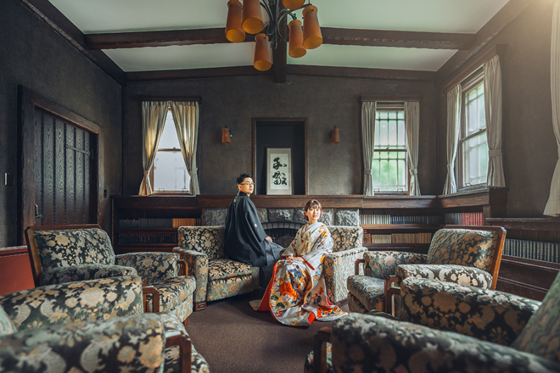 窓際で自然を活かして