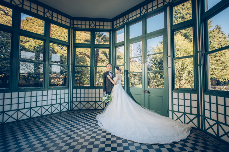 サンルームでの撮影は少し可愛らしく