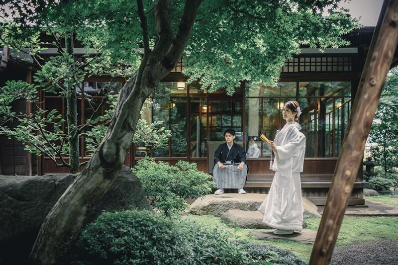 まずはお庭から