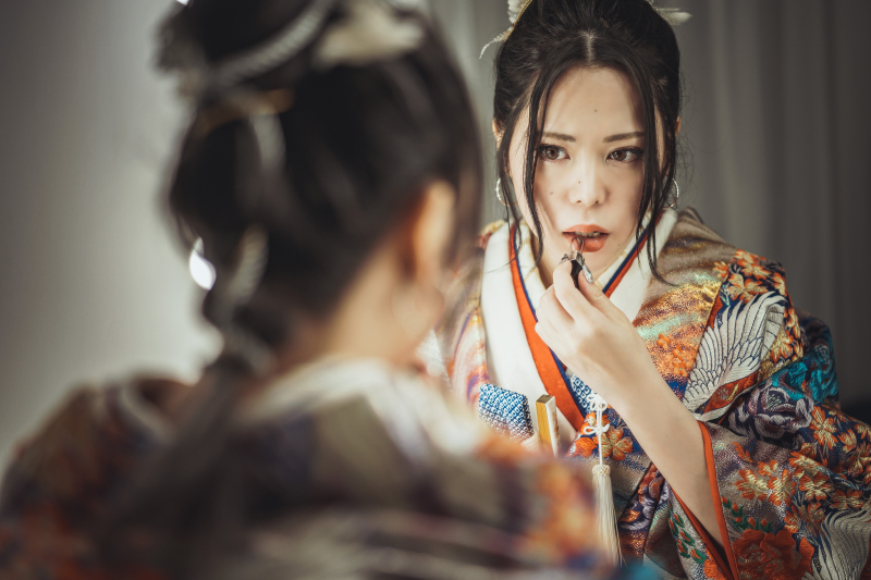 12:00 メイクシーンも強気に