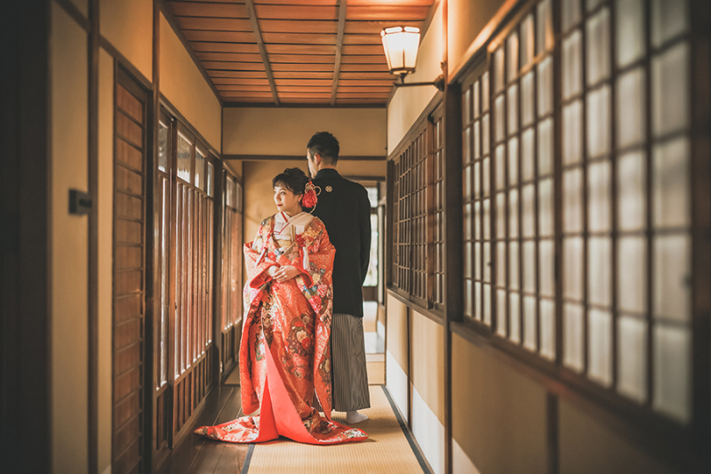 廊下でのカッコいいお写真も