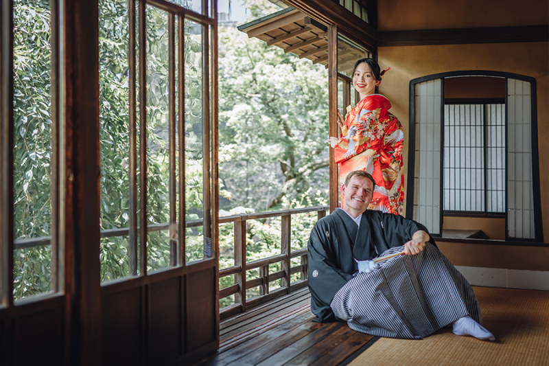 窓際で自然を活かして