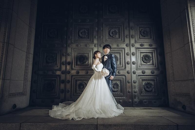 重厚感のある背景がカッコいい!