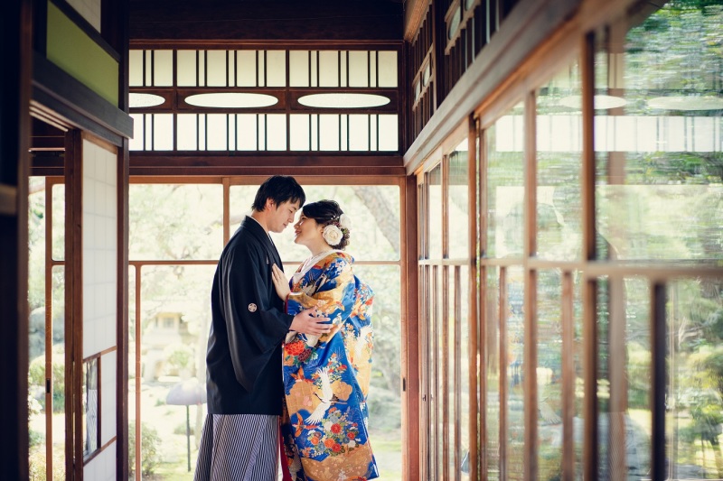 ポージングは手元から