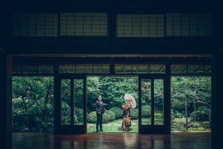 邸宅に備え付けの庭園を完全貸切でご案内♪