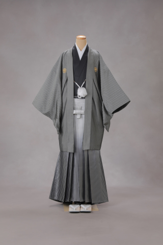 紋付袴（グレー×黒）