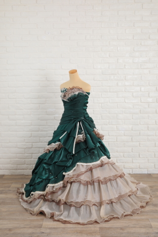 グリーン×ゴールド