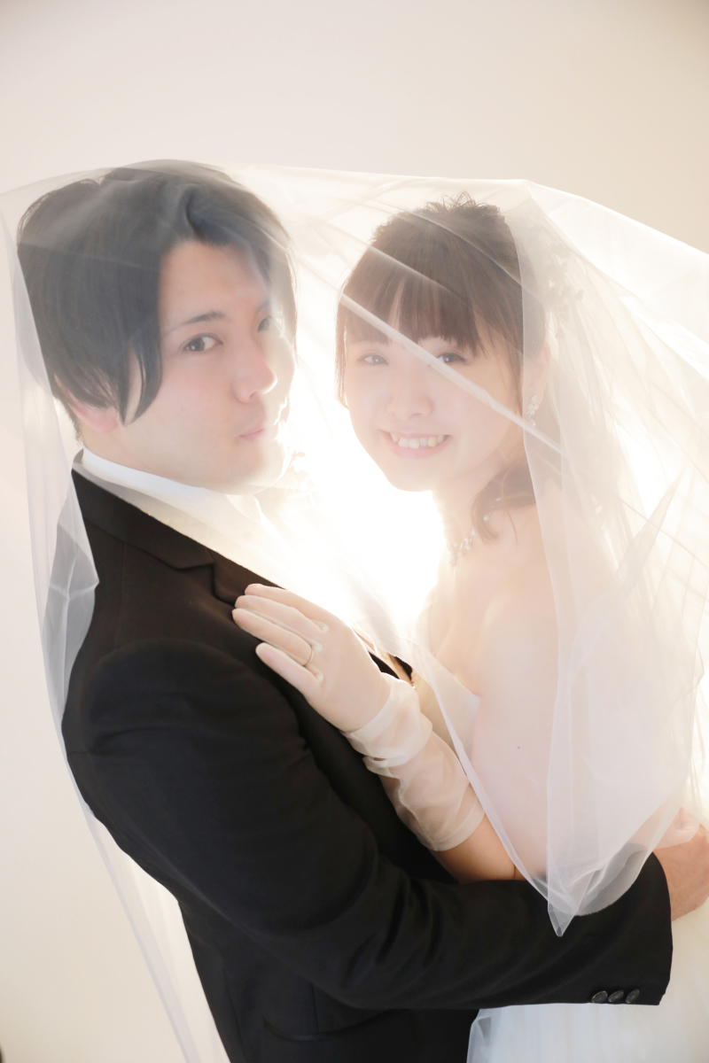 ベールでロマンチックに…