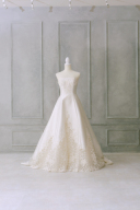 ウェディングドレス