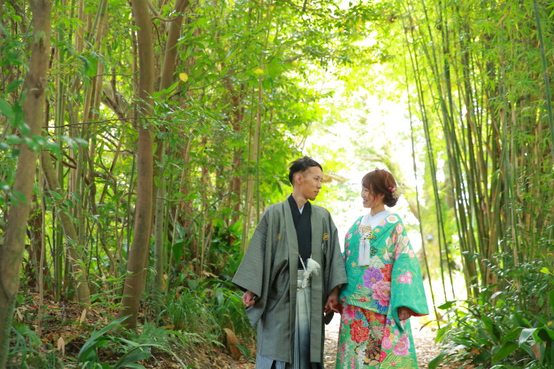 青々とした竹林の中で･･･