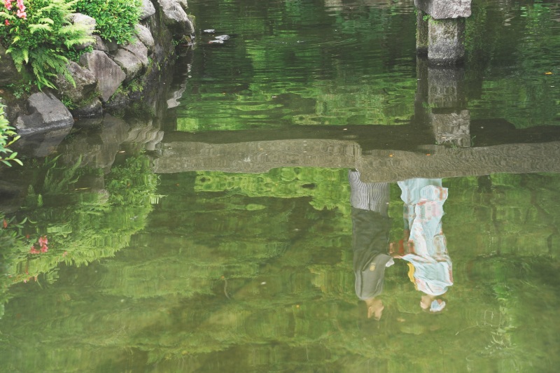 水面に映るおふたり...