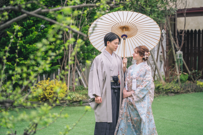 【洋装1着＋和装１着 スタジオフォト】90カットデータ付♪ ドライフラワーと本物のアンティーク家具に囲まれたこだわりの空間で