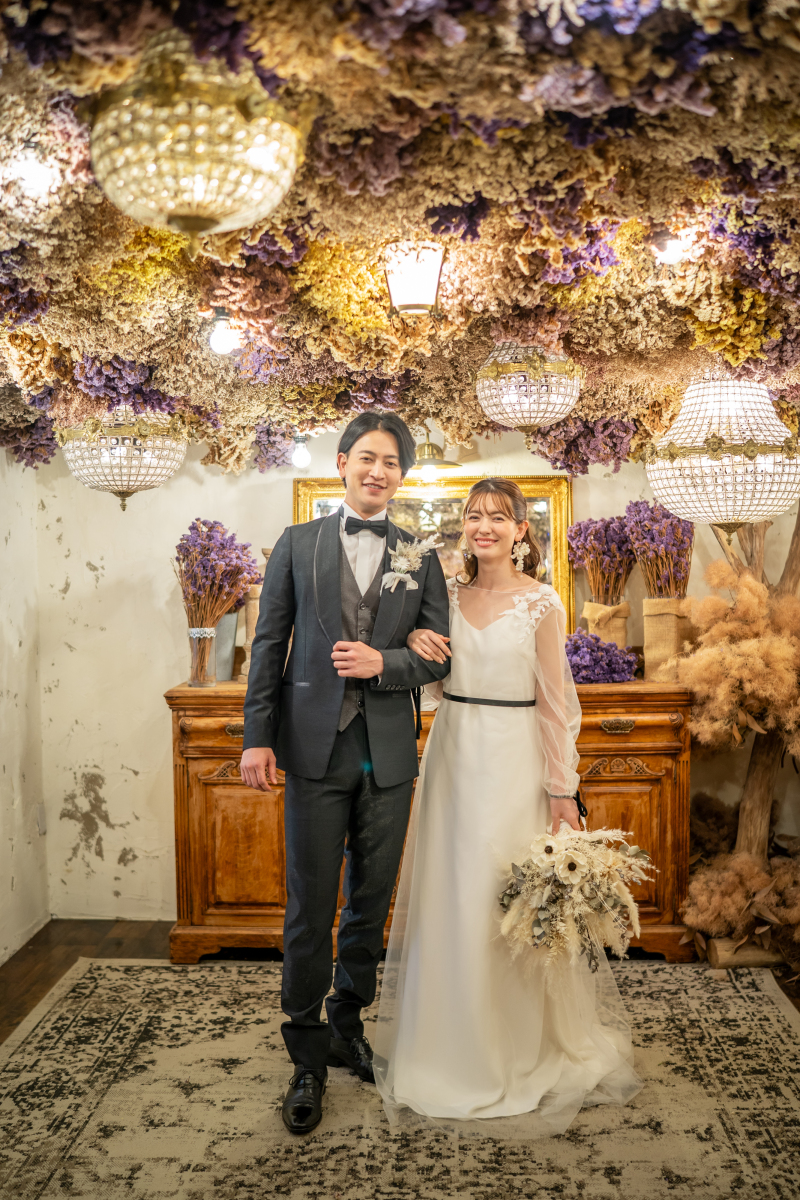 【洋装スタジオフォト２着】感動的なスタジオでの撮影 90カットデータ付