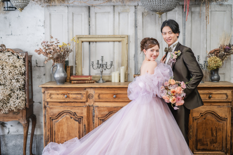 【洋装スタジオフォト２着】感動的なスタジオでの撮影 90カットデータ付