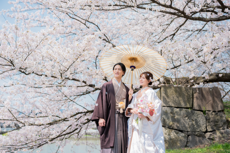 【洋装2着＋和装１着】和装でロケーション撮影+洋装でスタジオ撮影 130カットデータ付♪ ドライフラワーとアンティークのスタジオ