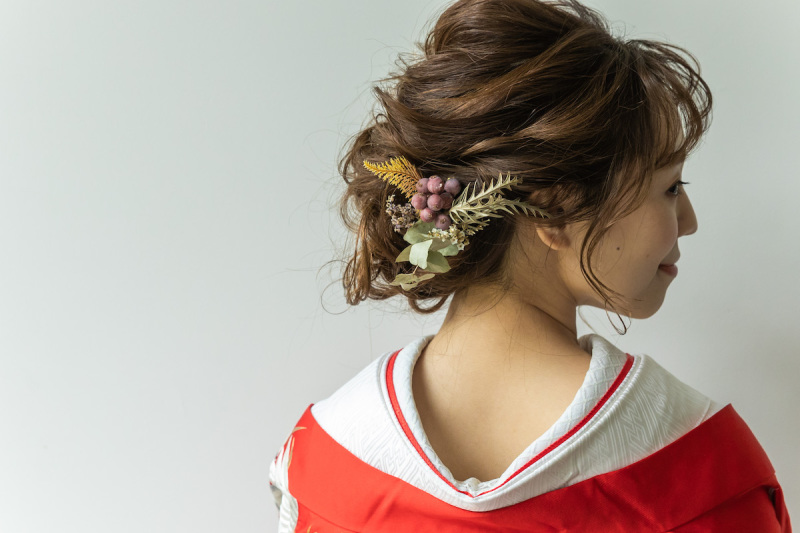 ヘアスタイルも