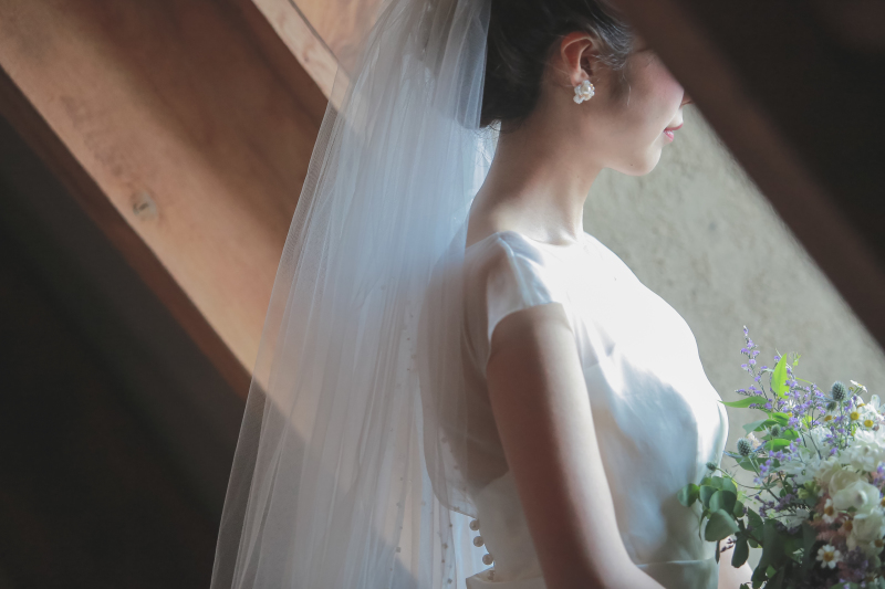 ドレスだけでなくアクセサリーにもこだわって