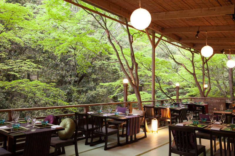 ★特典付き【和装ロケ+会食】6名様会食付き和装ロケーションプラン!撮影のあとはみなさまでお食事を♩