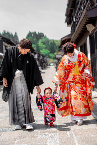 にぎやかに！ファミリーウェディングフォト♡