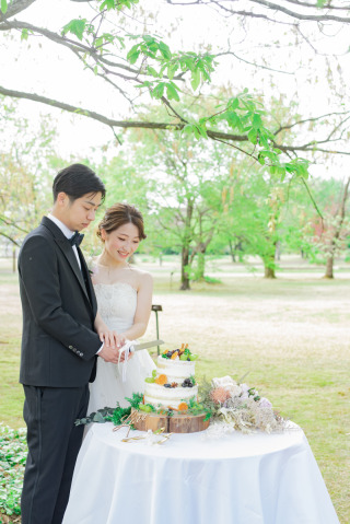 自然に囲まれて♡ガーデンウェディング風ショット