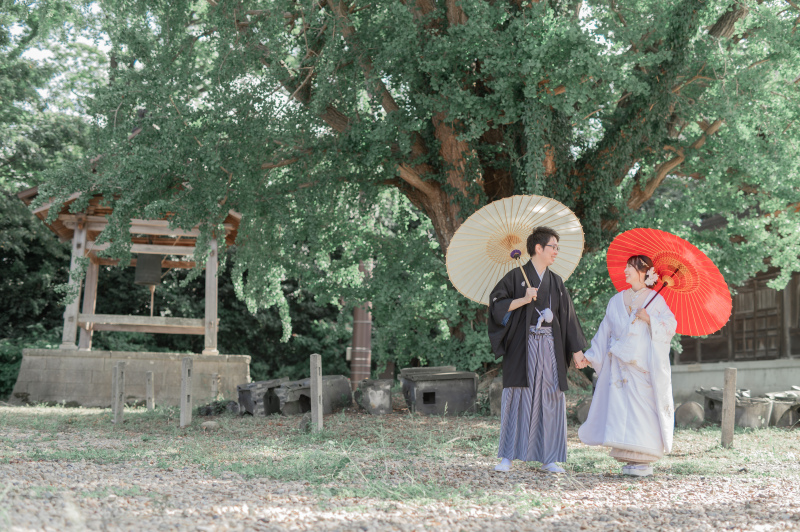 和傘を使って仲良しカット☺