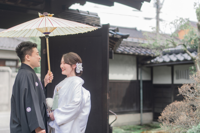 相合傘で向かい合わせ♡