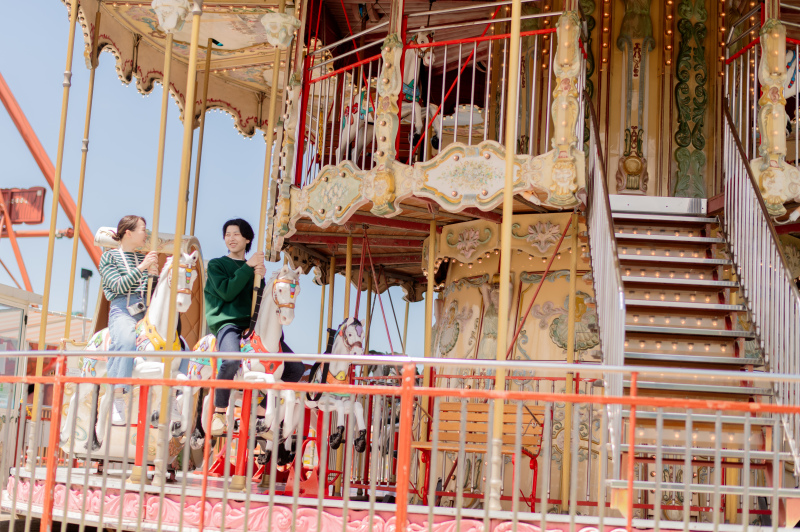 メリーゴーランドにも乗れます!