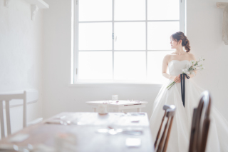 ウェディングフォトスタジオOath&Ours富山店_《洋装》カフェ